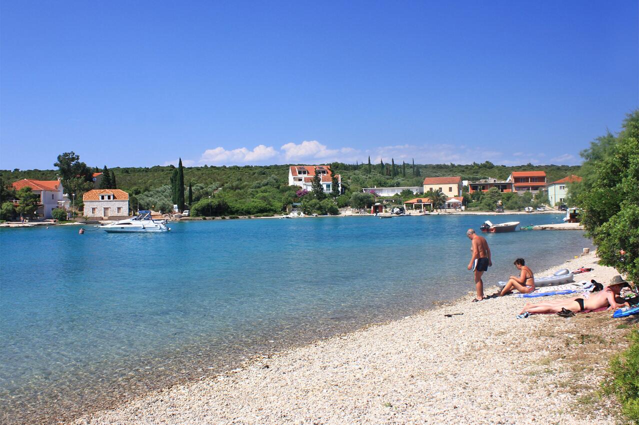 Nächster Strand - Ferienwohnungen am Meer Loviste, Peljesac