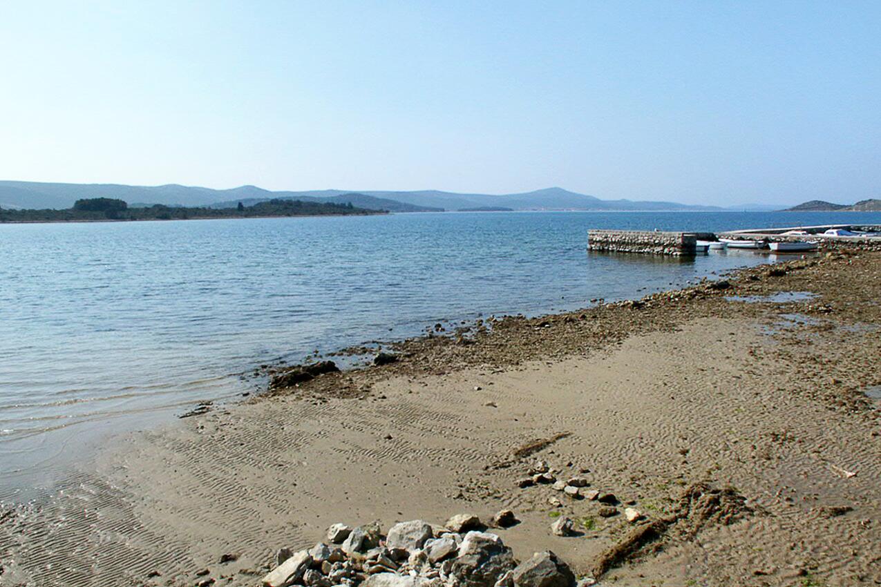 Nächster Strand - Ferienwohnungen am Meer Turanj, Biograd