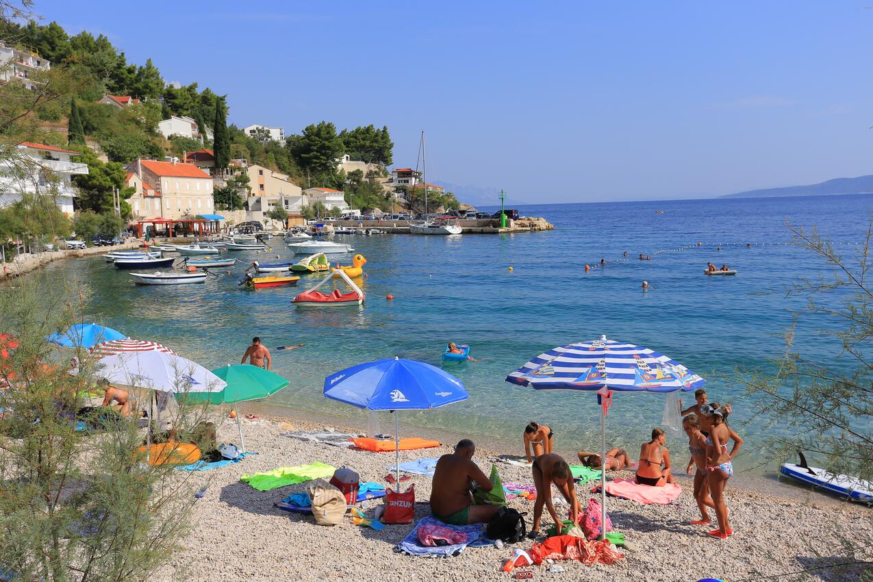 Nærmeste strand - Leiligheter med parkering Mimice, Omis