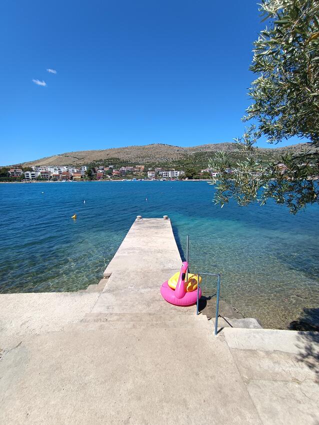 Nærmeste strand - Leiligheter ved sjøen Grebastica, Sibenik