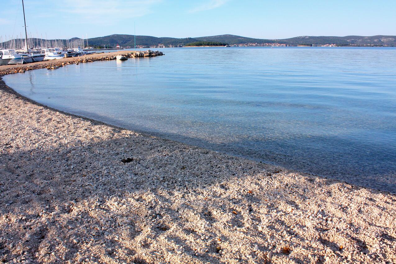 La spiaggia più vicina - Casa vacanze con piscina Vrana, Biograd