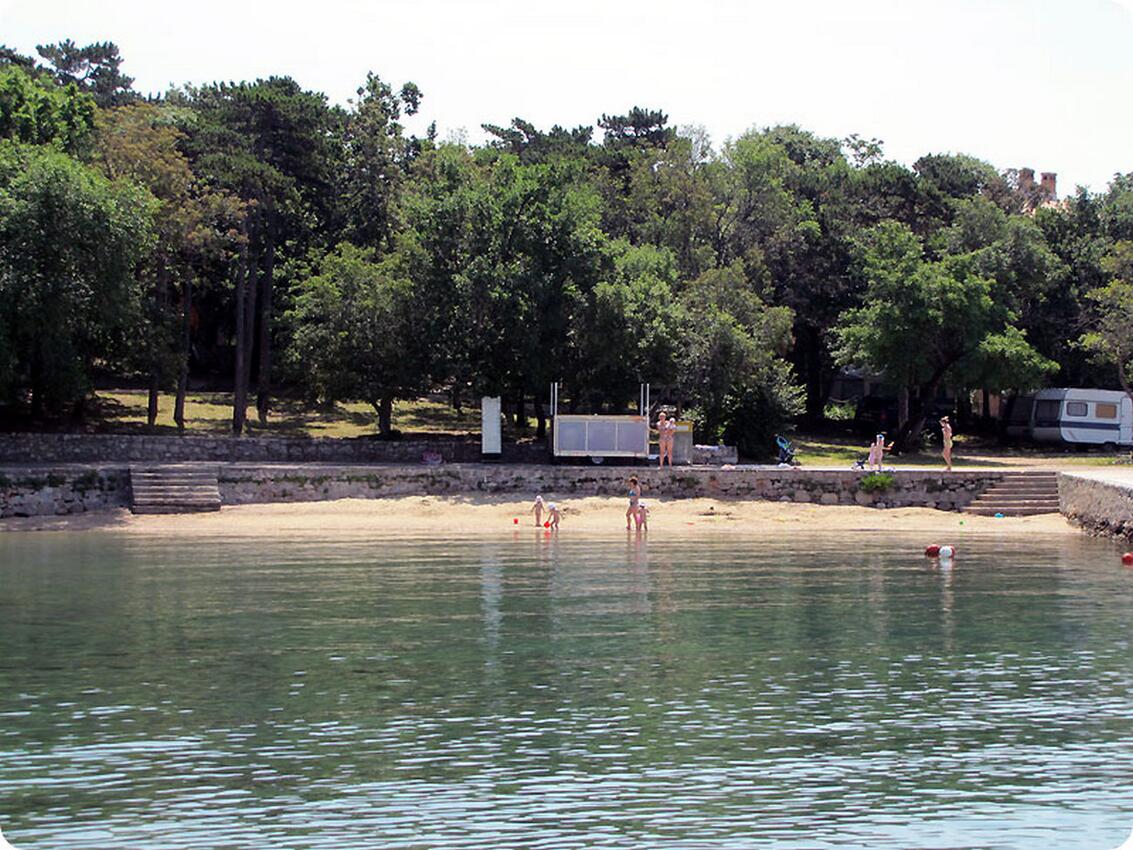 Nermeste strand - Lejlighedens parkeringsplads Praputnjak, Rijeka