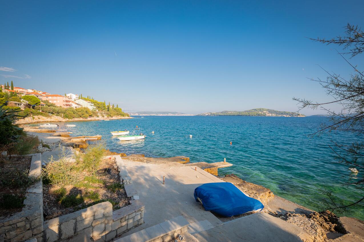 Nærmeste strand - Leiligheter ved sjøen Seget Vranjica, Trogir