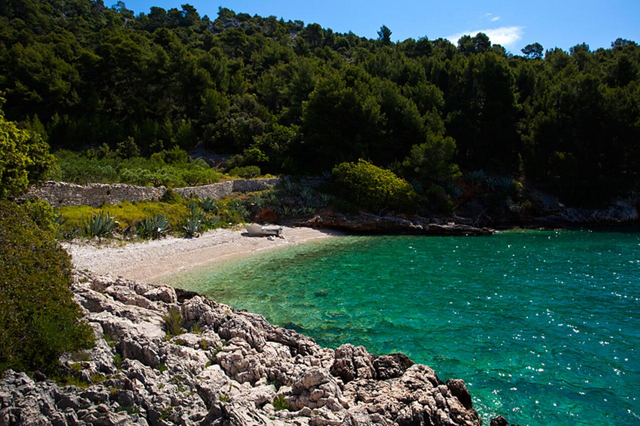 La spiaggia più vicina - Appartamenti robinsoniani con parcheggio Baia Medvidina, Lesina - Hvar