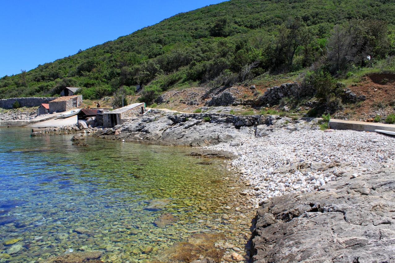 Nermeste strand - Lejligheder og værelser med parkering Cunski, Losinj