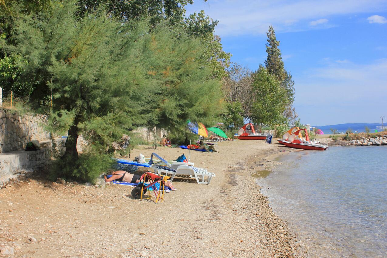 Nächster Strand - Ferienwohnungen am Meer Duce, Omis