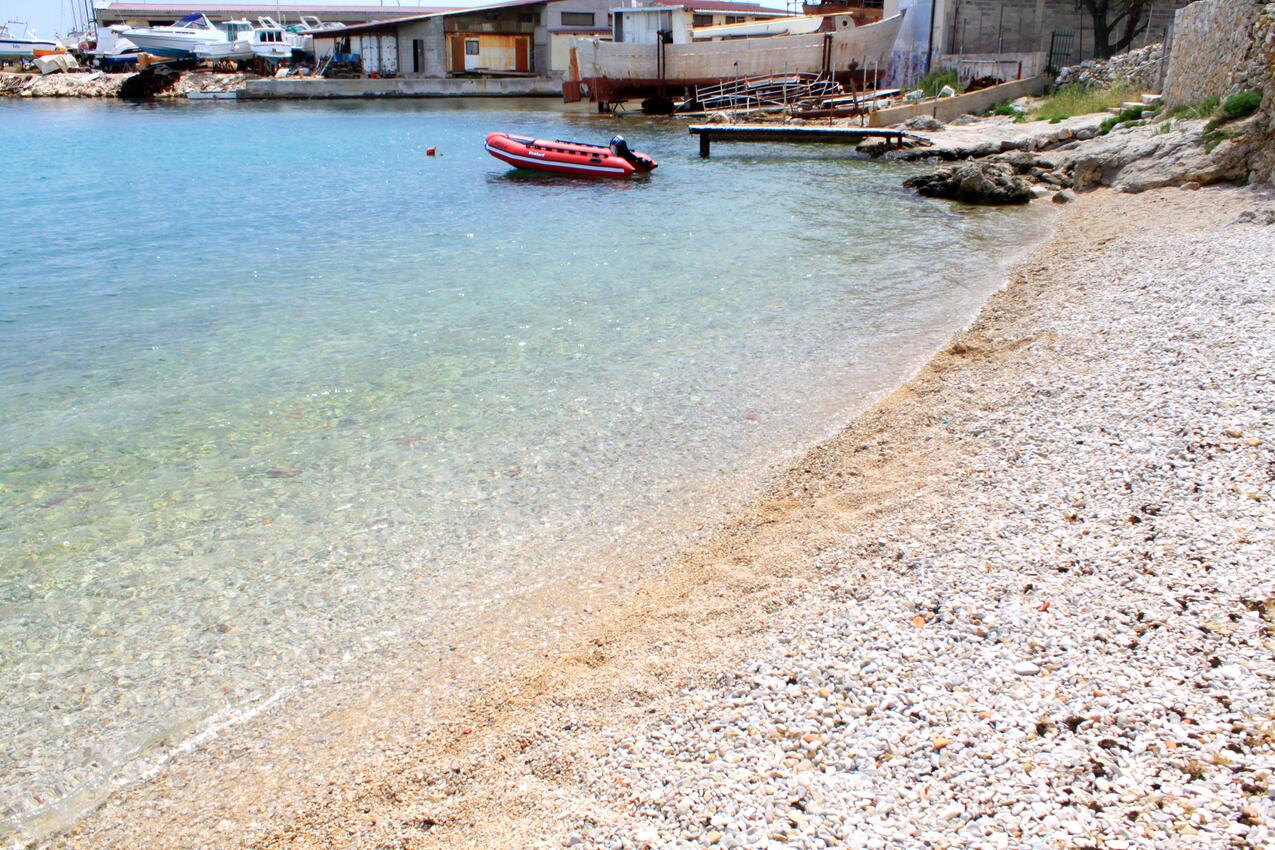 La spiaggia più vicina - Appartamenti accanto al mare Neresine - Nerezine, Lussino - Lošinj