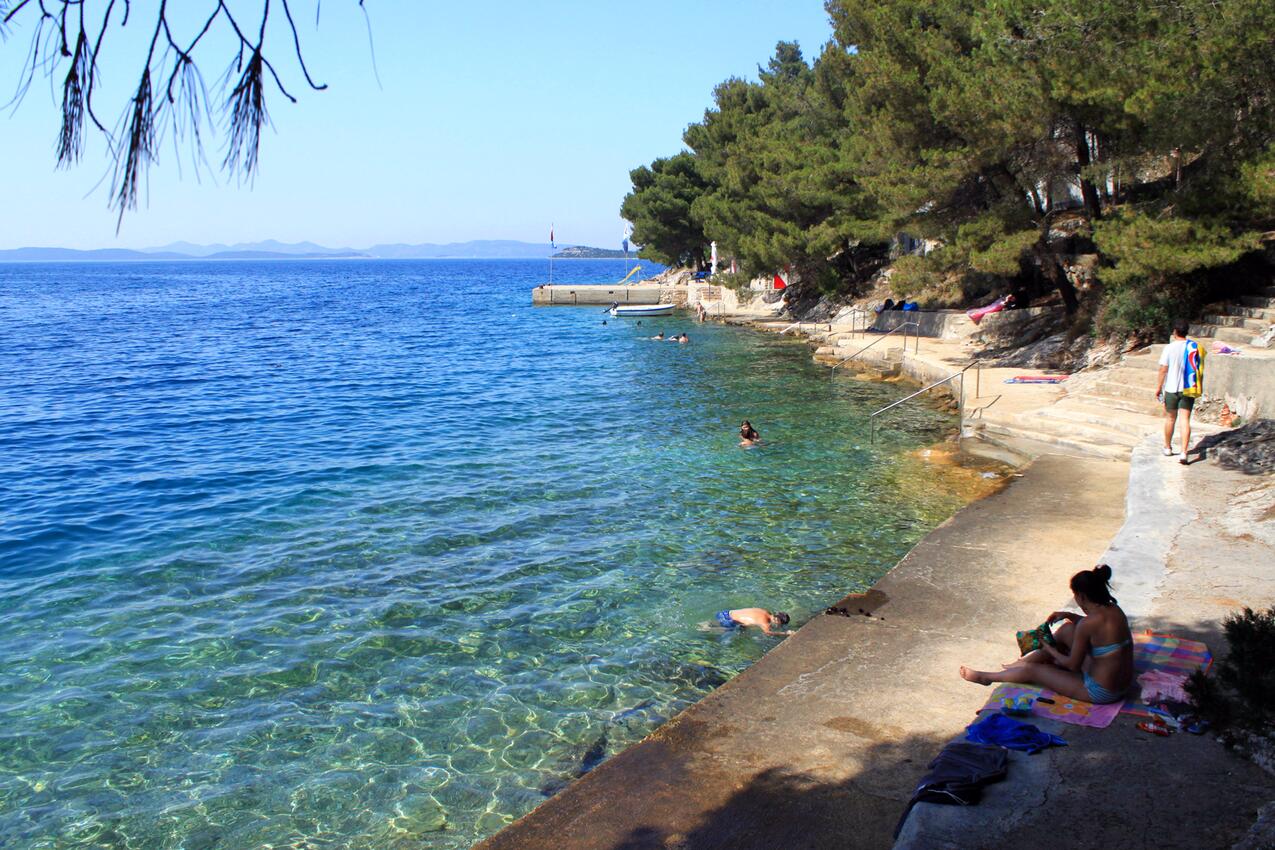 Nächster Strand - Ferienwohnungen am Meer Sali, Dugi otok