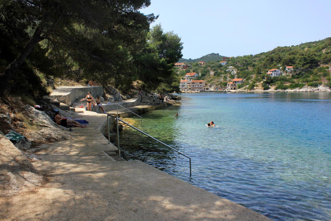 Nächster Strand - Ferienwohnungen am Meer Sali, Dugi otok
