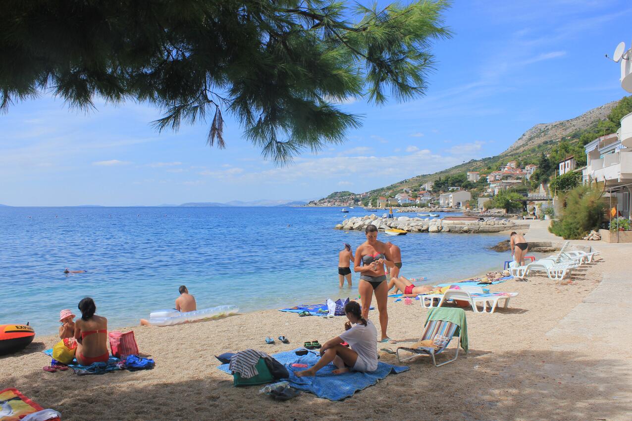Najbliža plaža - Apartmani uz more Sumpetar, Omiš