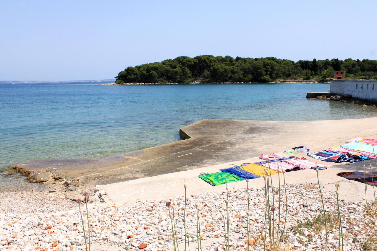 Nächster Strand - Ferienwohnungen am Meer Ugljan