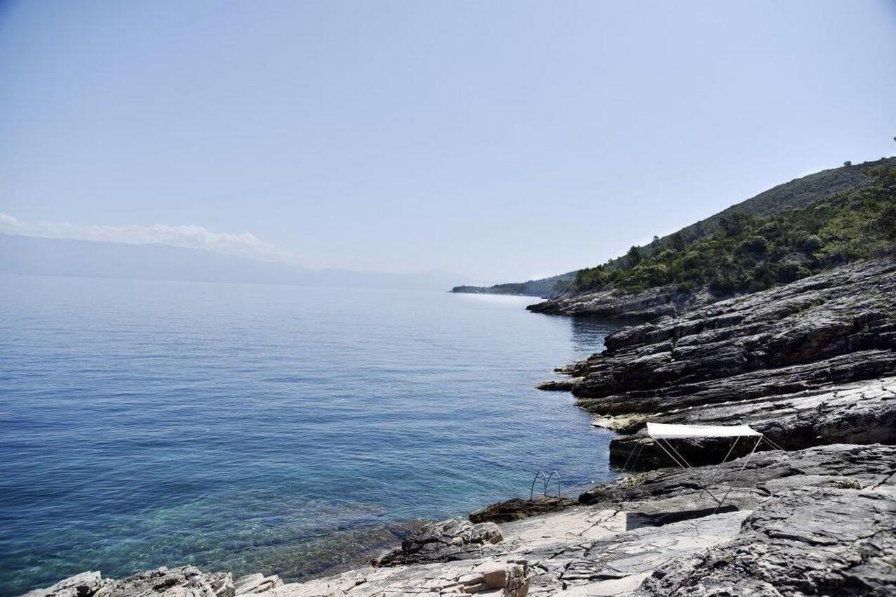 Najbliža plaža - Ribarska kuća za odmor uz more Uvala Zečja, Hvar