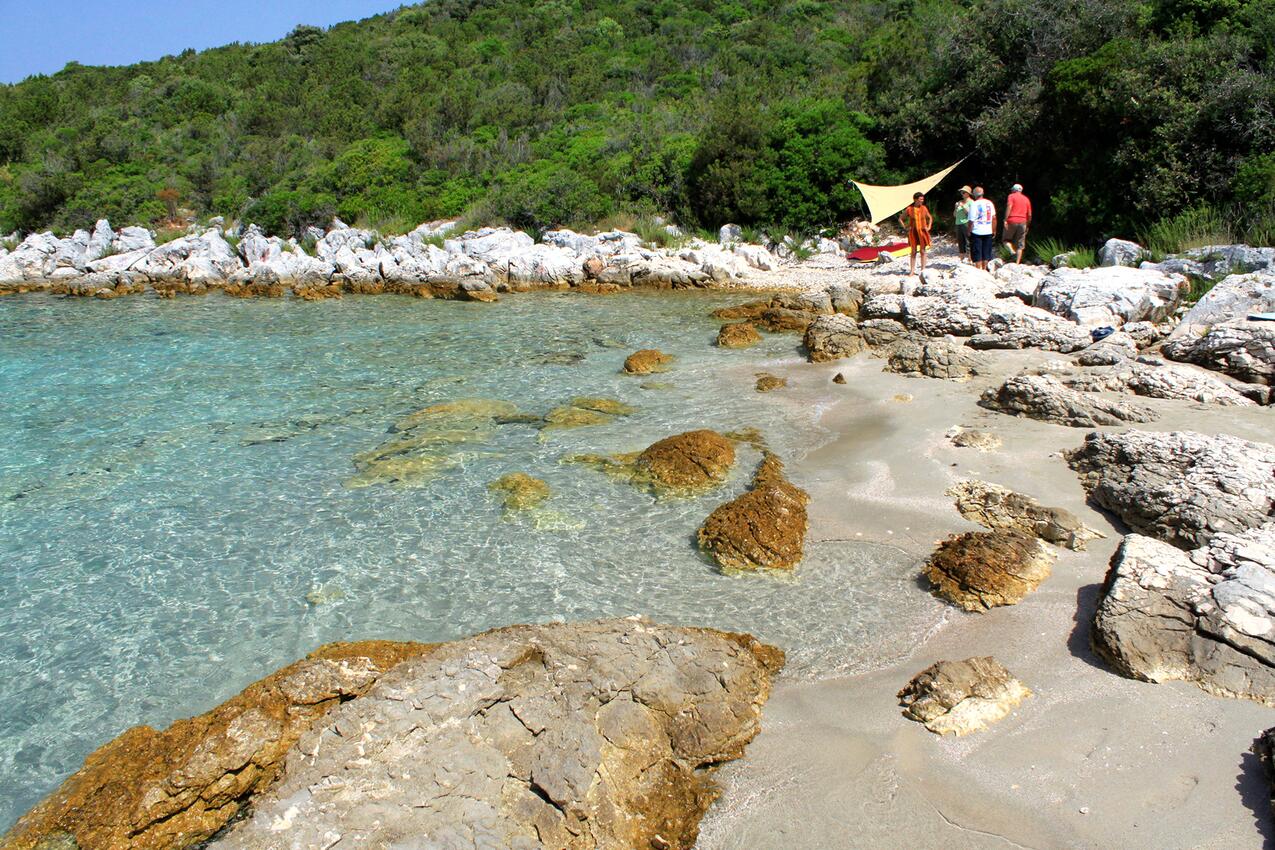 La spiaggia più vicina - Appartamenti con parcheggio Guduce, Ugliano - Ugljan