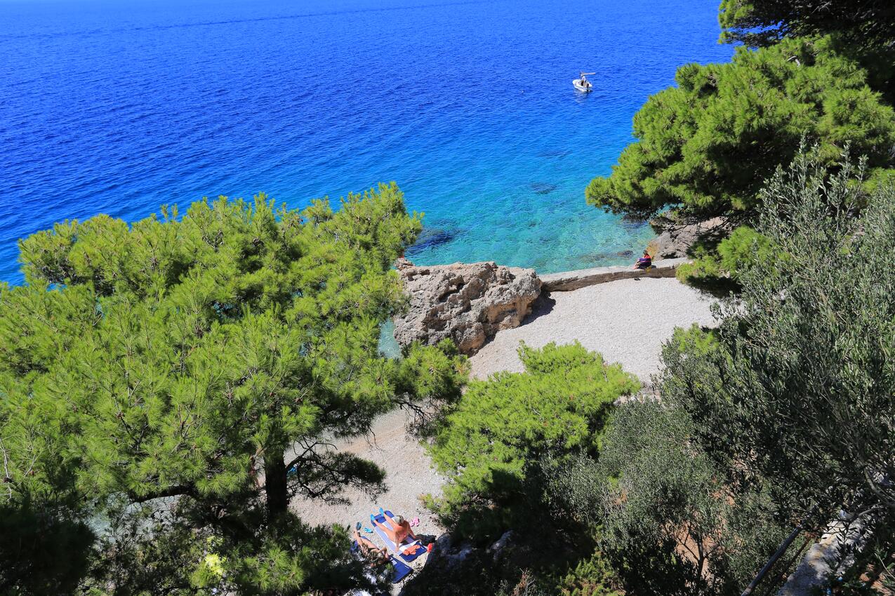 La spiaggia più vicina - Appartamenti accanto al mare Medici, Almissa - Omiš