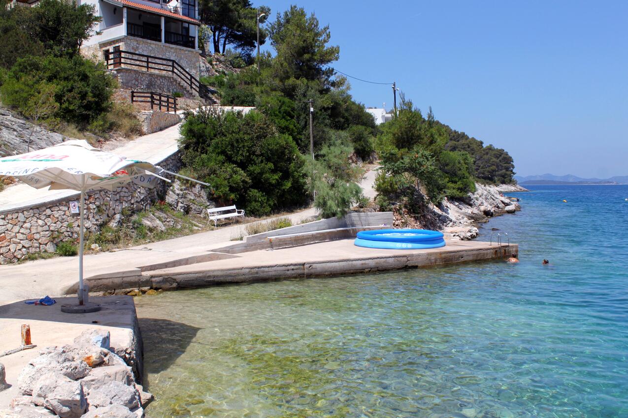 Nächster Strand - Ferienwohnungen mit Parkplatz Sali, Dugi otok