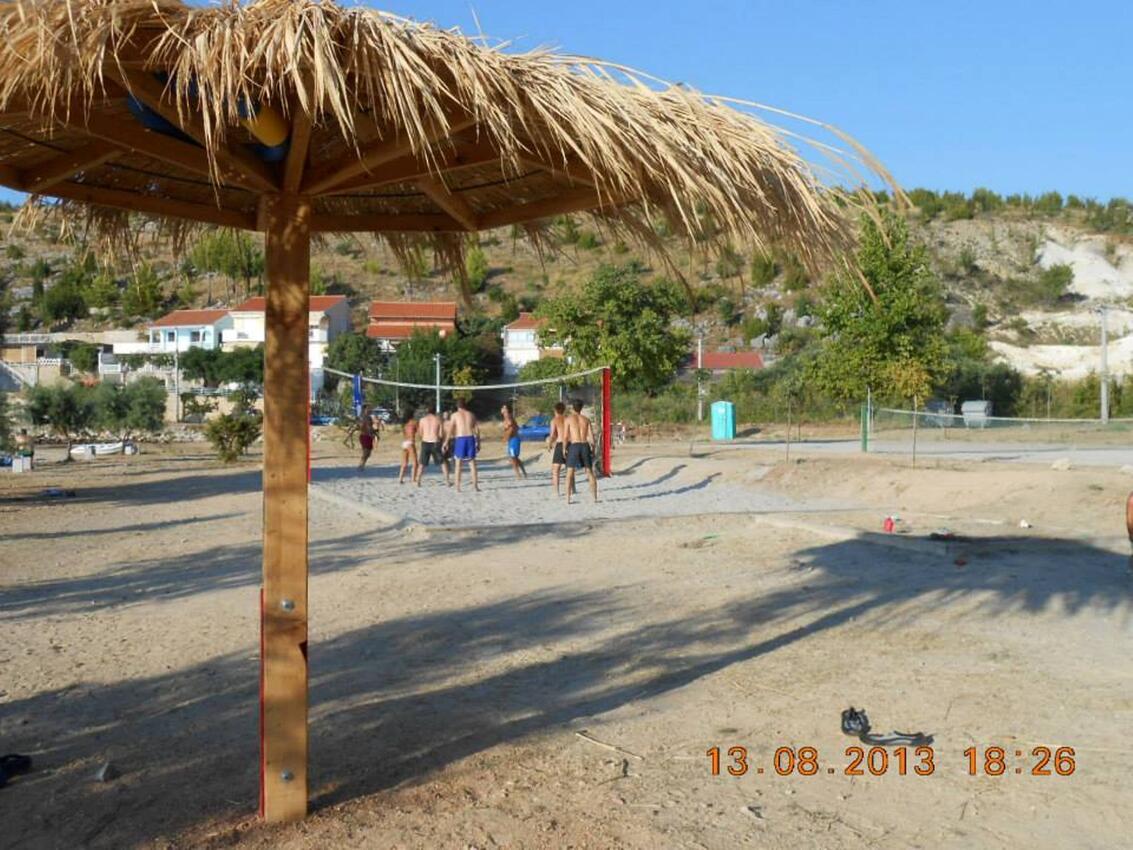 La spiaggia più vicina - Casa accanto al mare con piscina per famiglia Krusevo, Novigrad