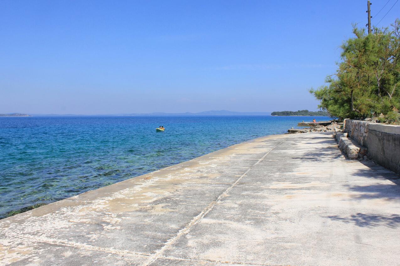 La spiaggia più vicina - Appartamenti con parcheggio Sman - Žman, Isola Lunga - Dugi otok
