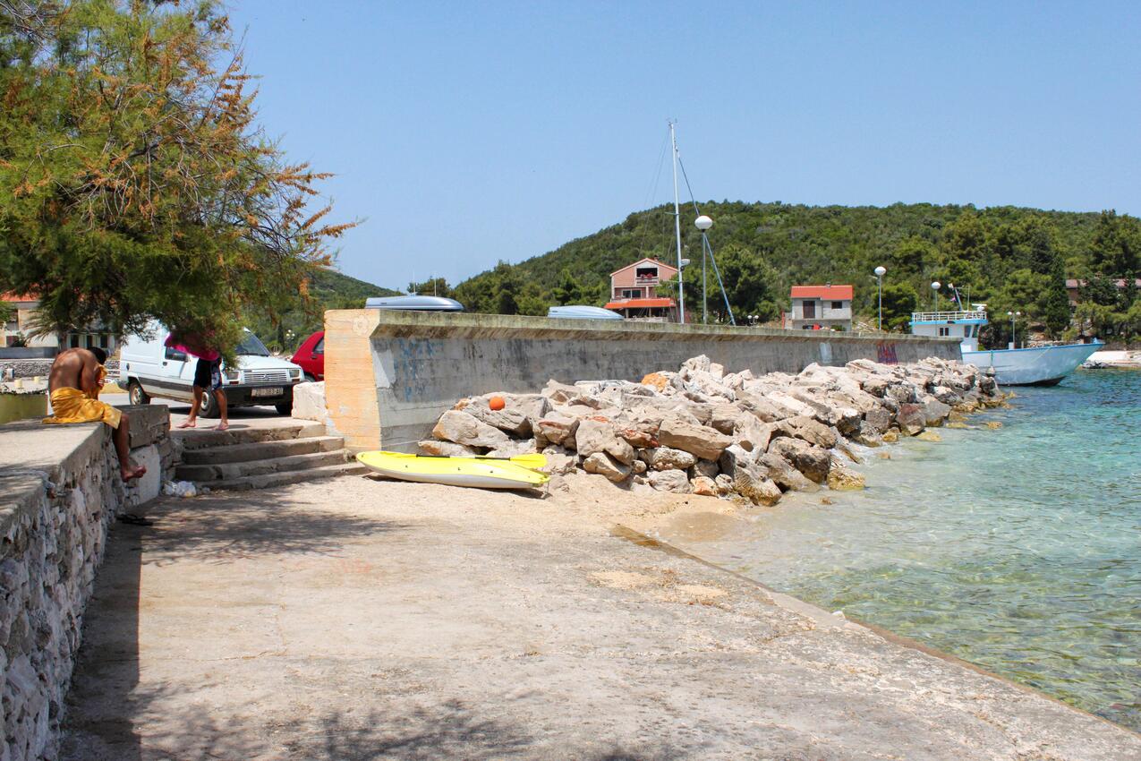 La spiaggia più vicina - Appartamenti con parcheggio Sman - Žman, Isola Lunga - Dugi otok