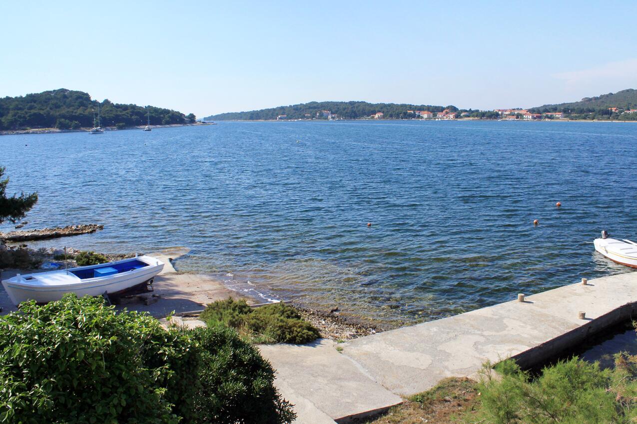 Nächster Strand - Ferienwohnungen am Meer Veli Rat, Dugi otok
