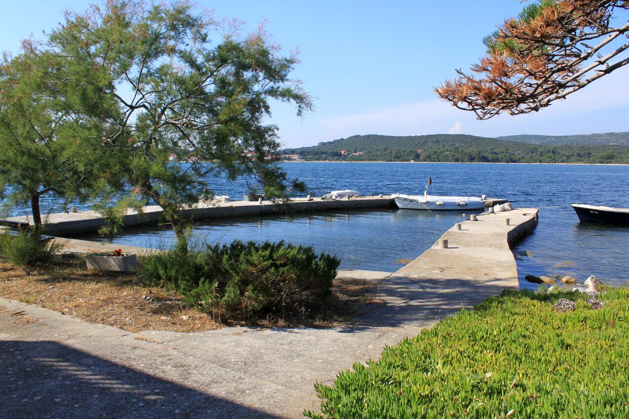 Nächster Strand - Ferienwohnungen am Meer Veli Rat, Dugi otok