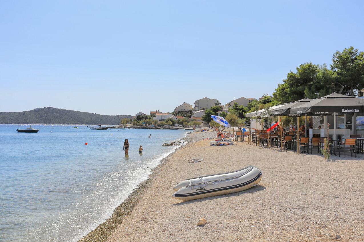 Legközelebbi strand - Apartmanok a tenger mellett Sevid, Trogir