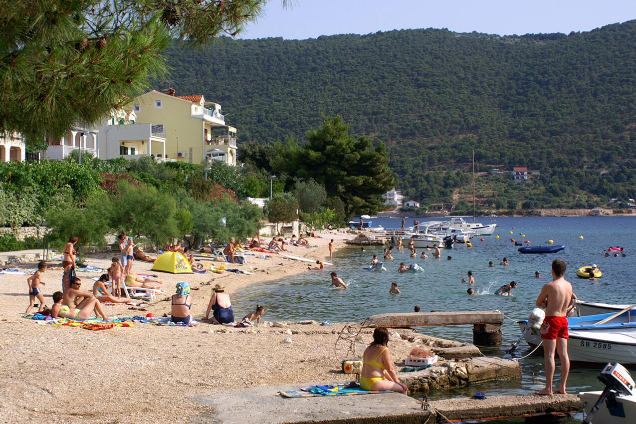 Nearest beach - Apartments by the sea Grebaštica, Šibenik