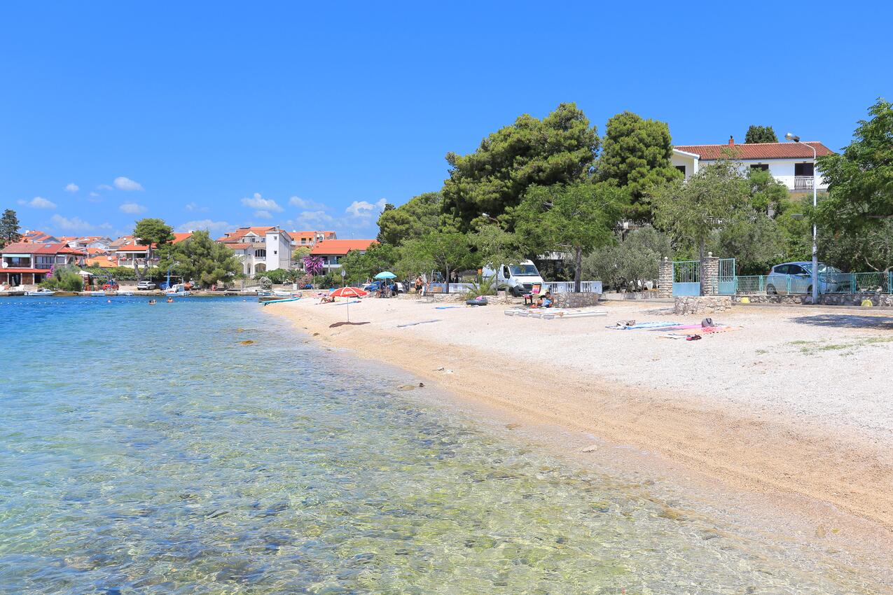Legközelebbi strand - Apartmanok a tenger mellett Brodarica, Sibenik
