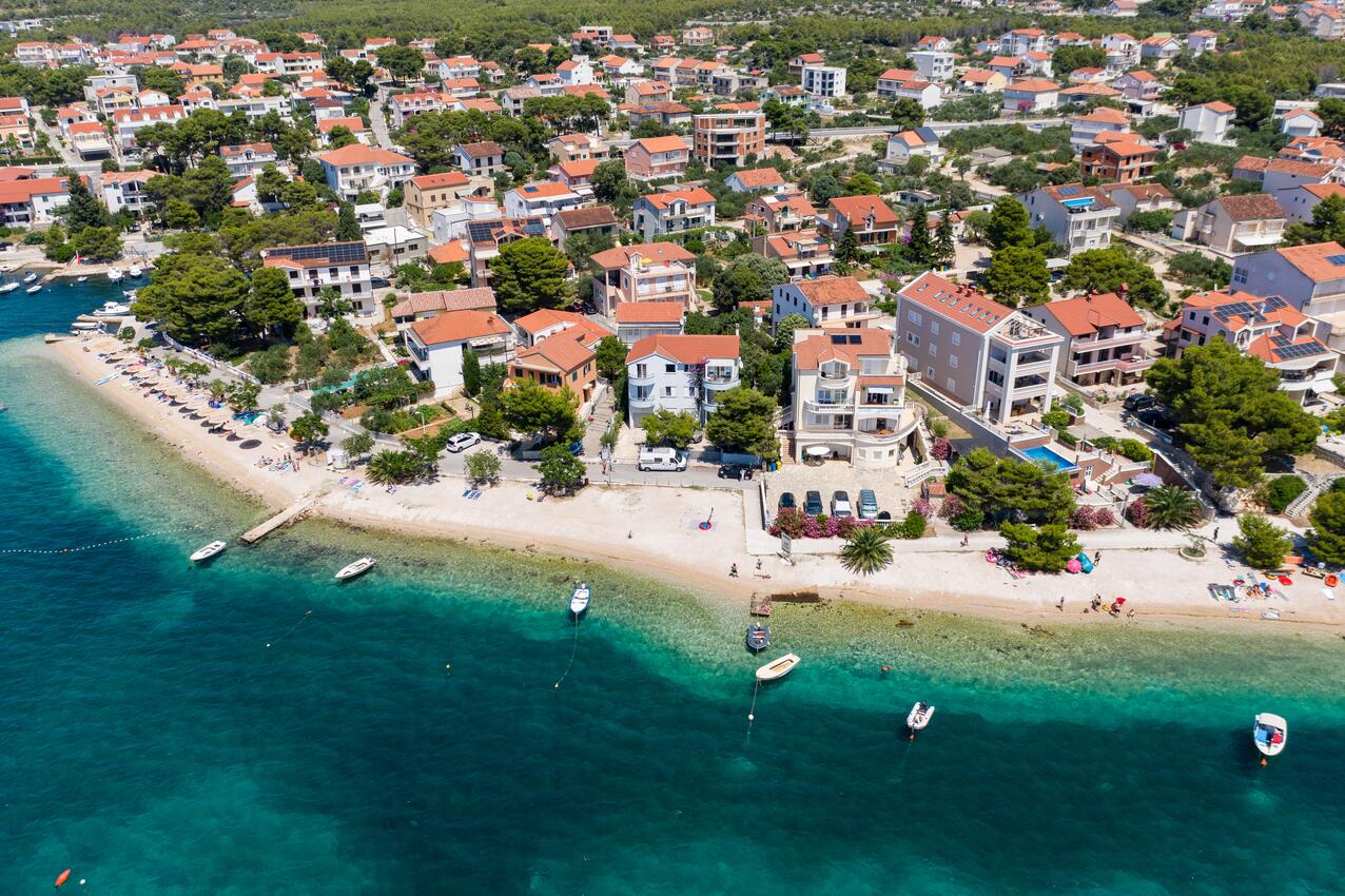 Legközelebbi strand - Apartmanok a tenger mellett Brodarica, Sibenik