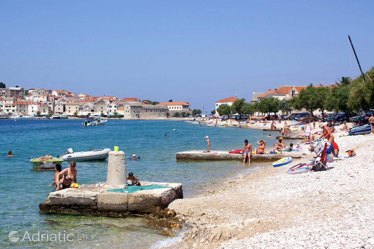 Najbliższa plaża - Apartamenty i pokoje nad morzem Primosten