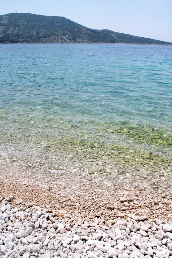 Najbliższa plaża - Apartamenty i pokoje nad morzem Primosten