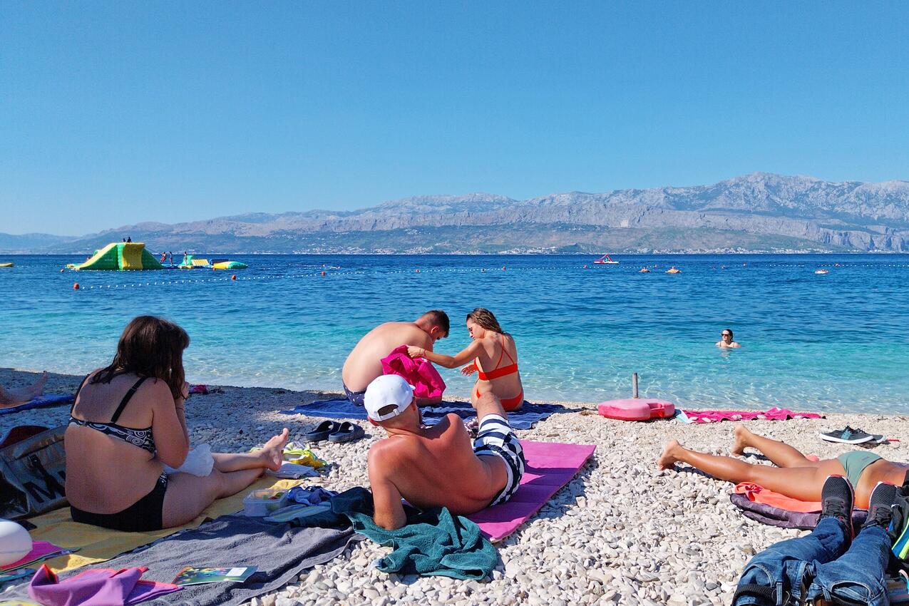 Den närmaste badstranden - Lägenheter med parkering Postira, Brac