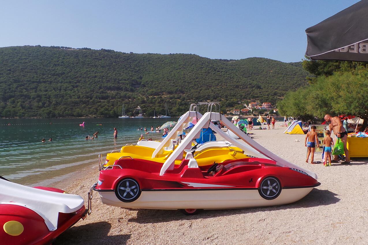 Nearest beach - Apartments and rooms with parking space Grebaštica, Šibenik