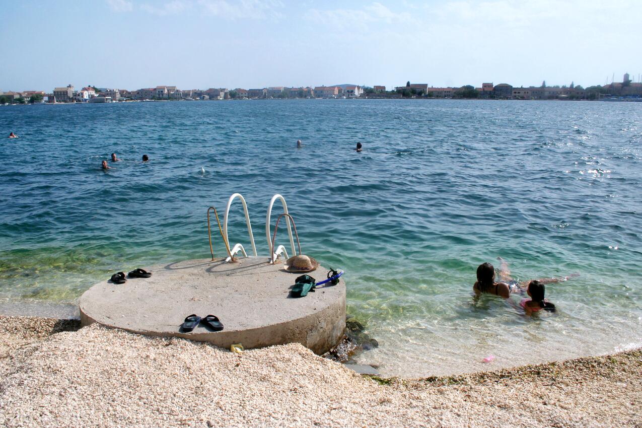 Nearest beach - Apartments by the sea Brodarica, Šibenik