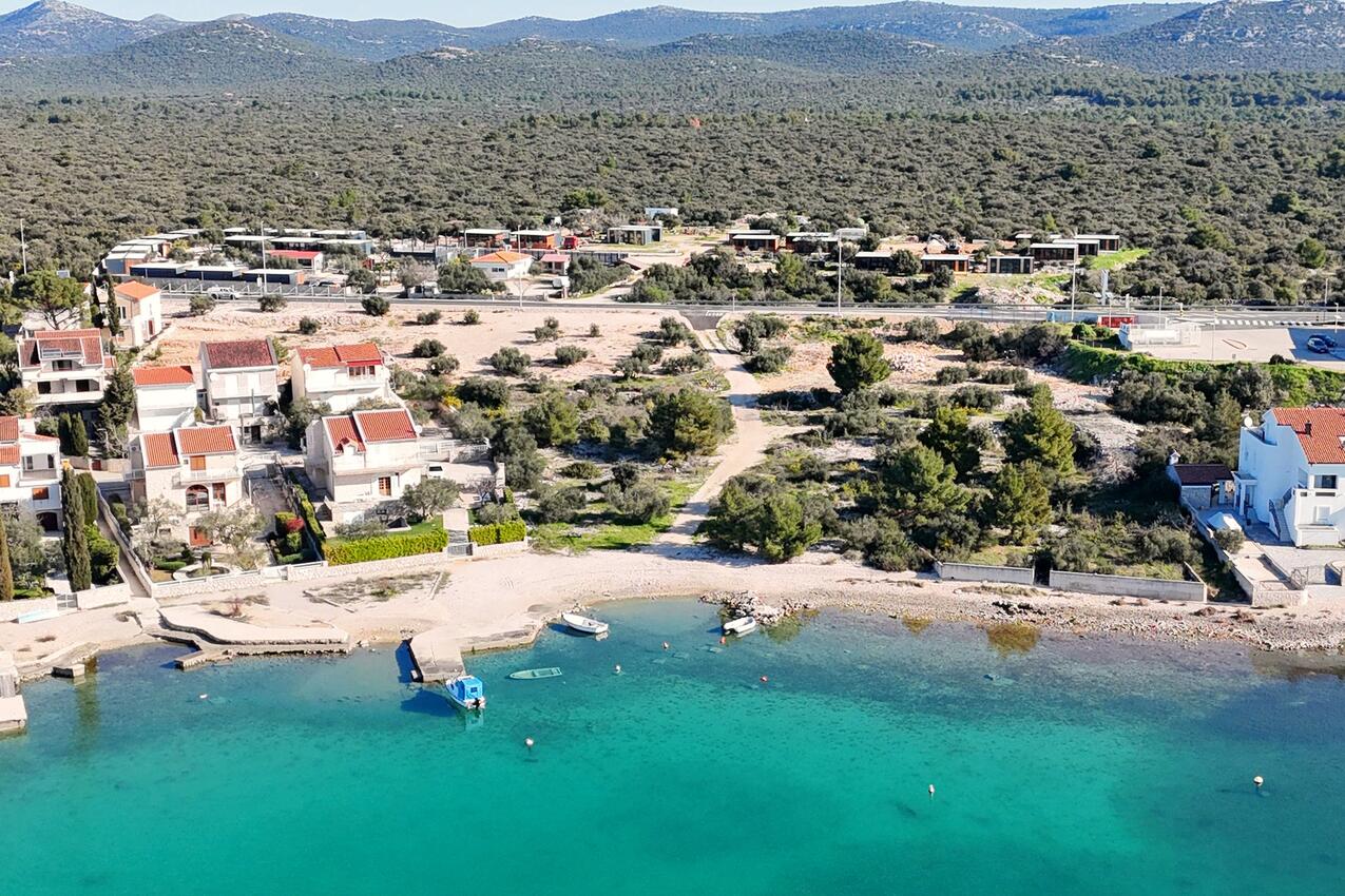 La spiaggia più vicina - Casa vacanze con parcheggio Kasic, Sebenico - Šibenik