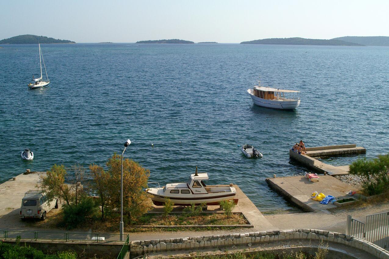 La spiaggia più vicina - Appartamenti accanto al mare Brodarica, Sebenico - Šibenik