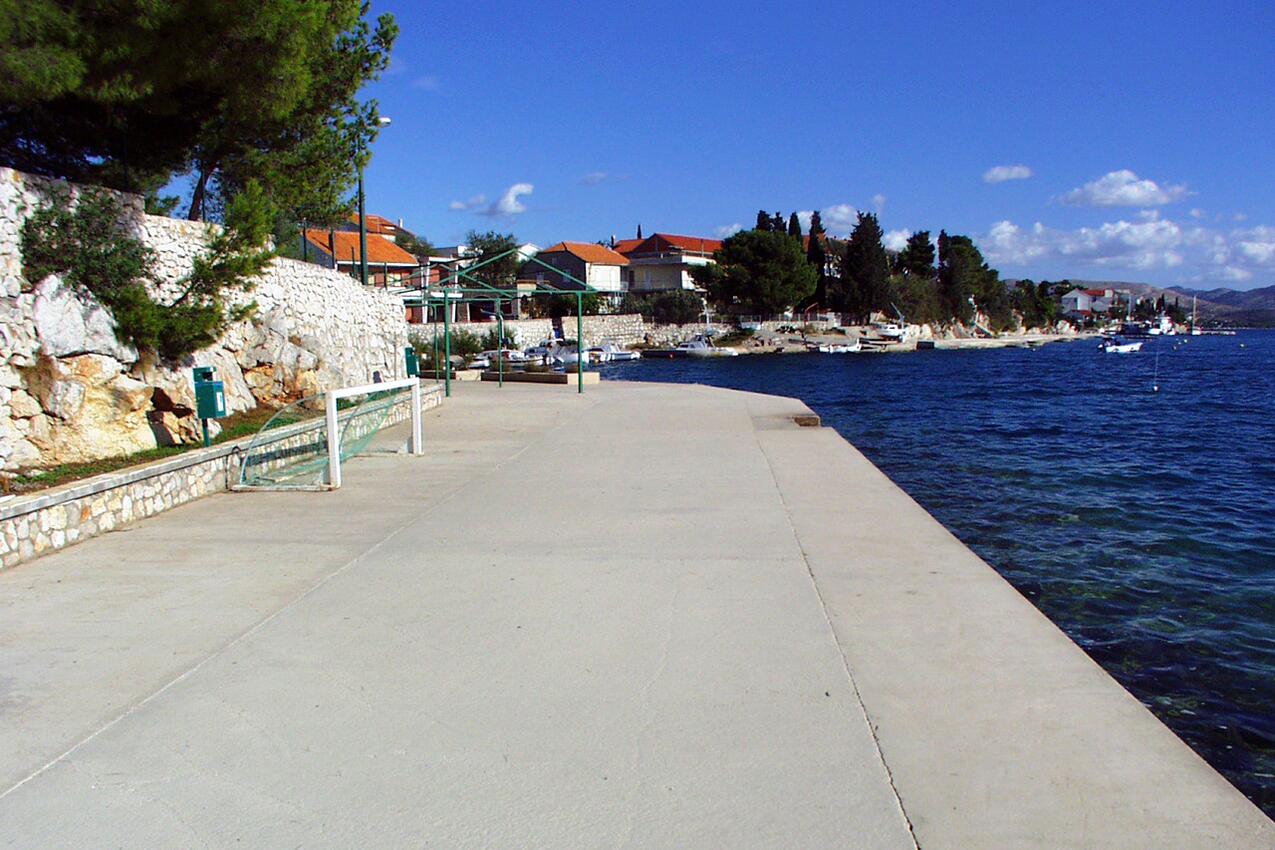 La spiaggia più vicina - Appartamenti accanto al mare Brodarica, Sebenico - Šibenik