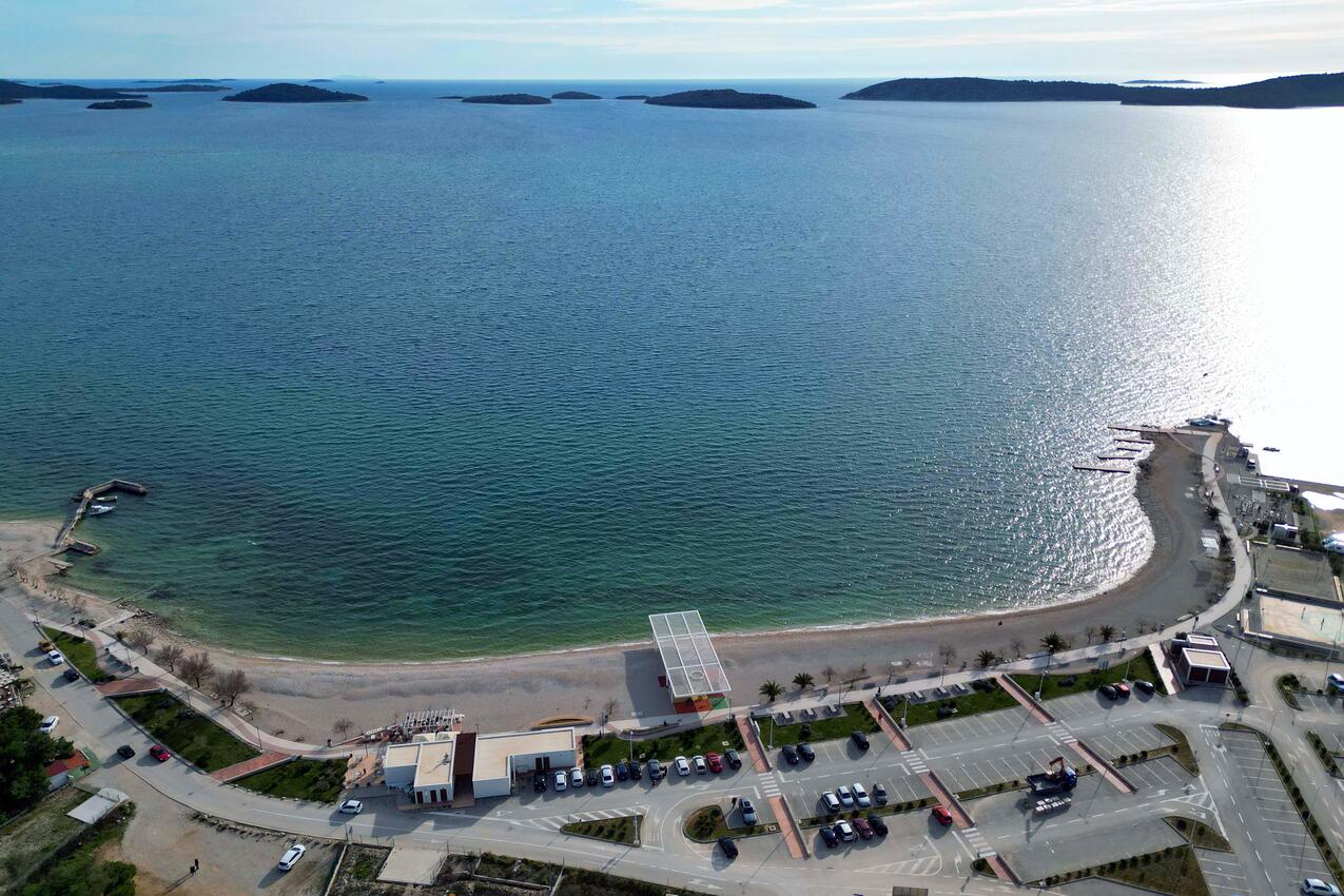 Najbliža plaža - Apartmani i sobe uz more Brodarica, Šibenik