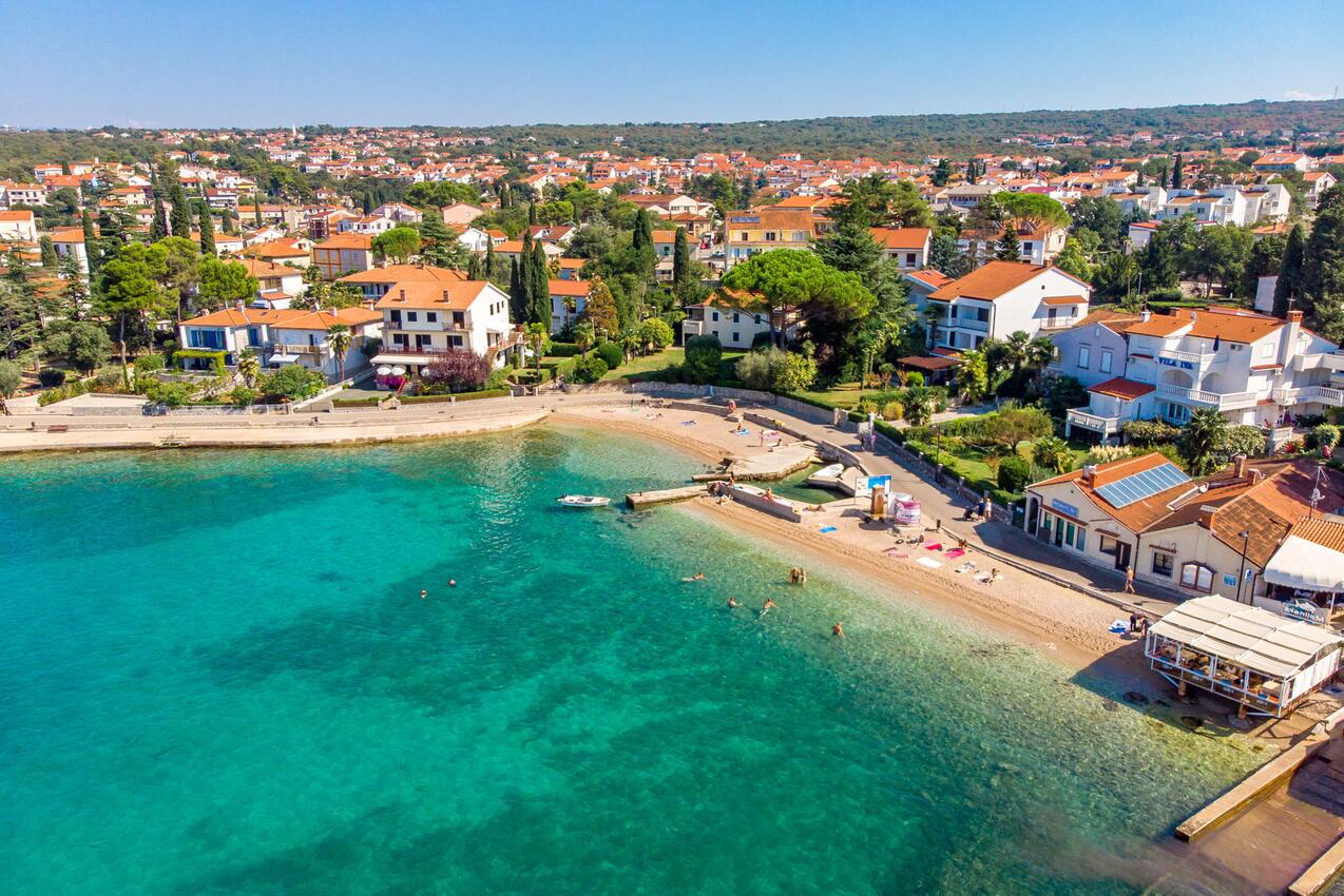 Nächster Strand - Ferienwohnungen mit Parkplatz Malinska, Krk