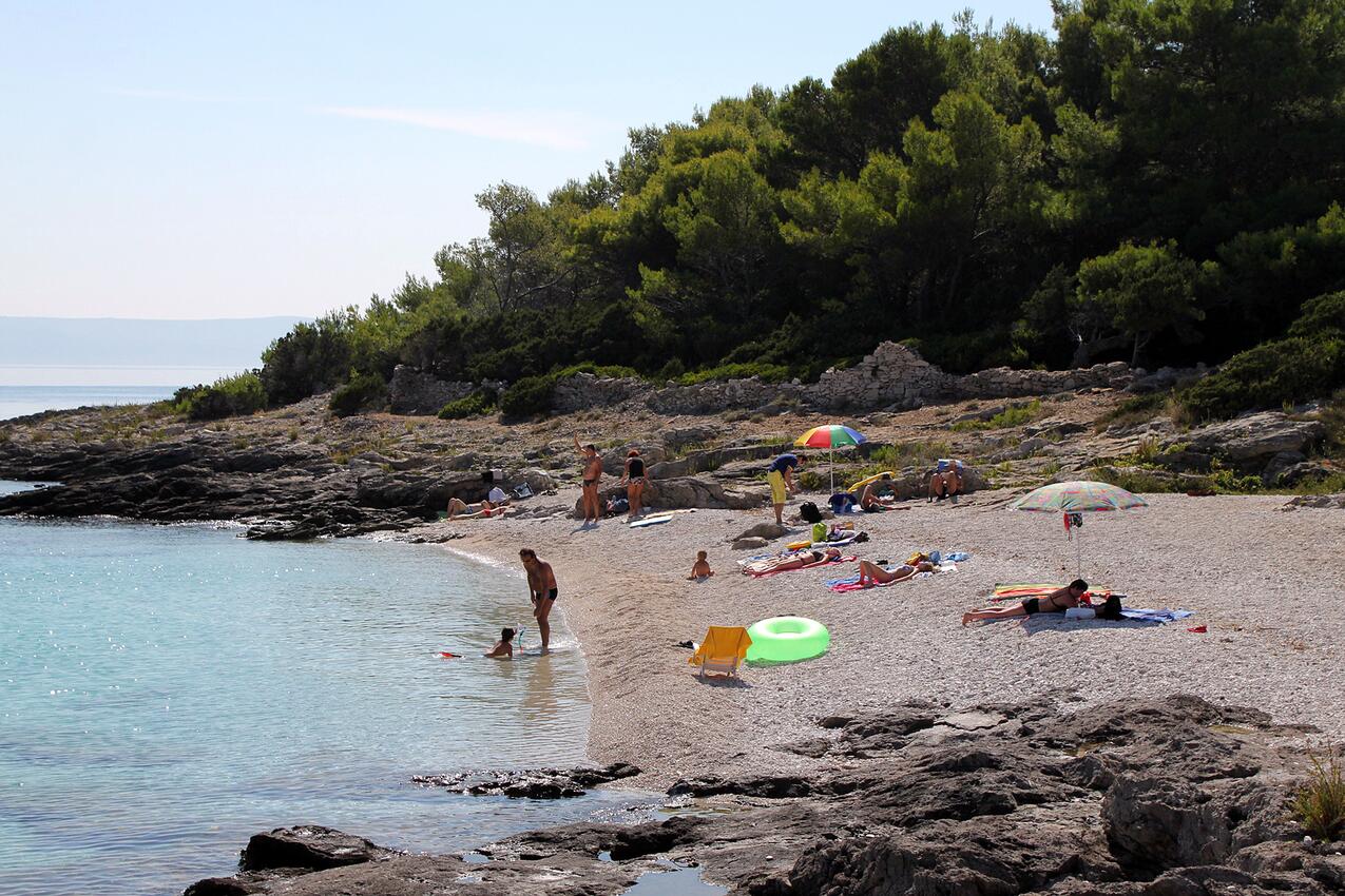 La spiaggia più vicina - Casa con piscina accanto al mare Selza - Sumartin, Brazza - Brač