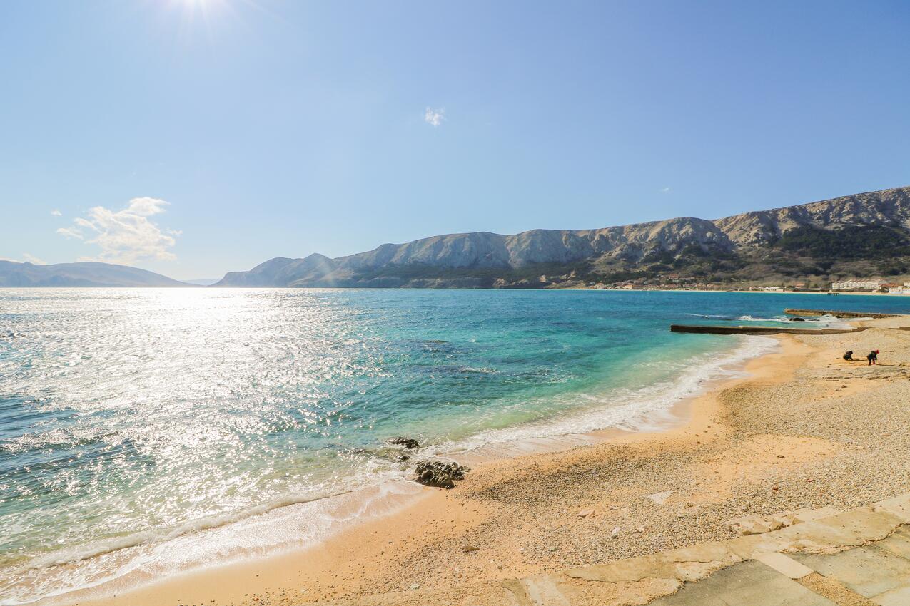 Najbližja plaža - Apartmaji ob morju Baška, Krk