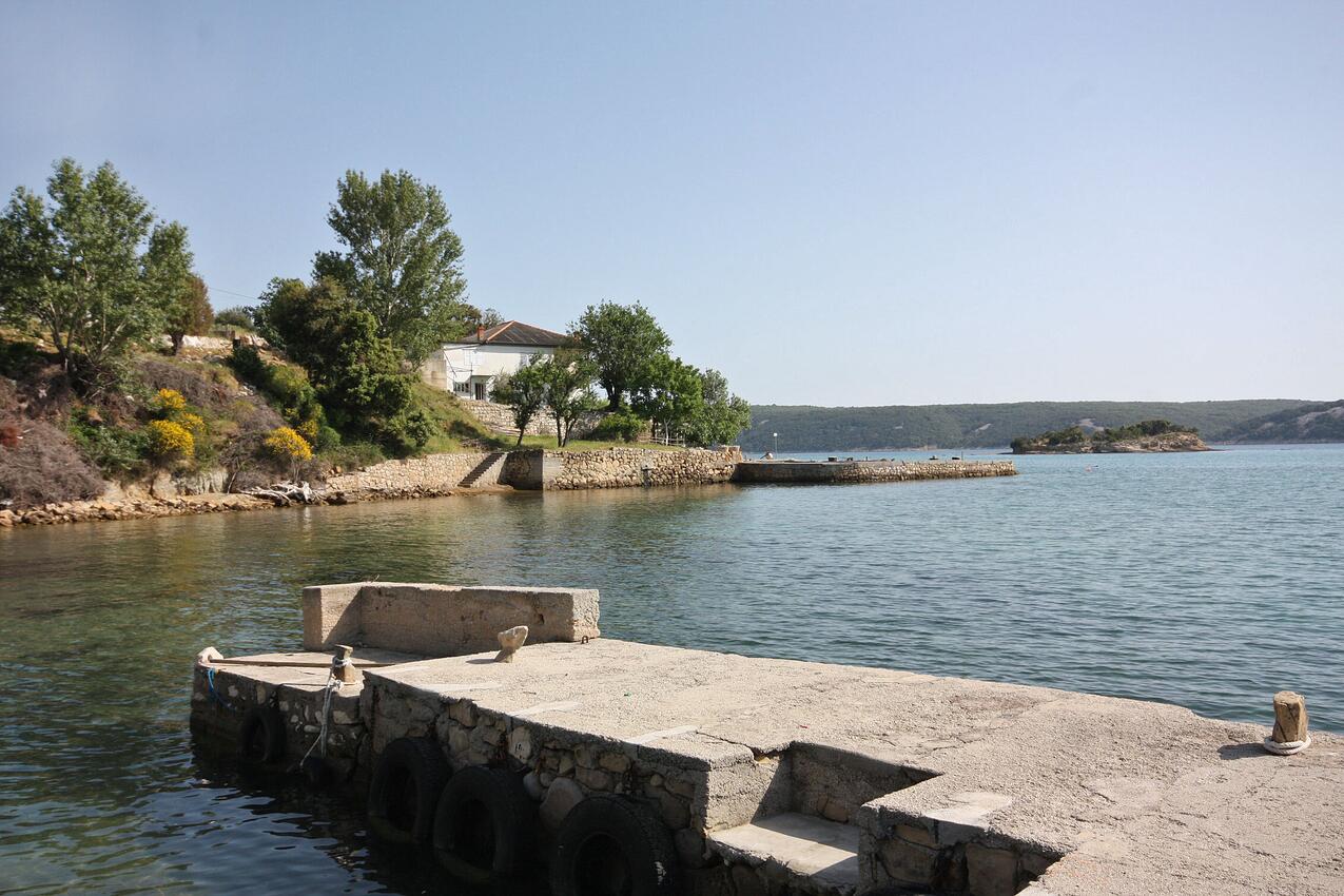 Nächster Strand - Ferienwohnungen und Zimmer am Meer Supetarska Draga - Gonar, Rab