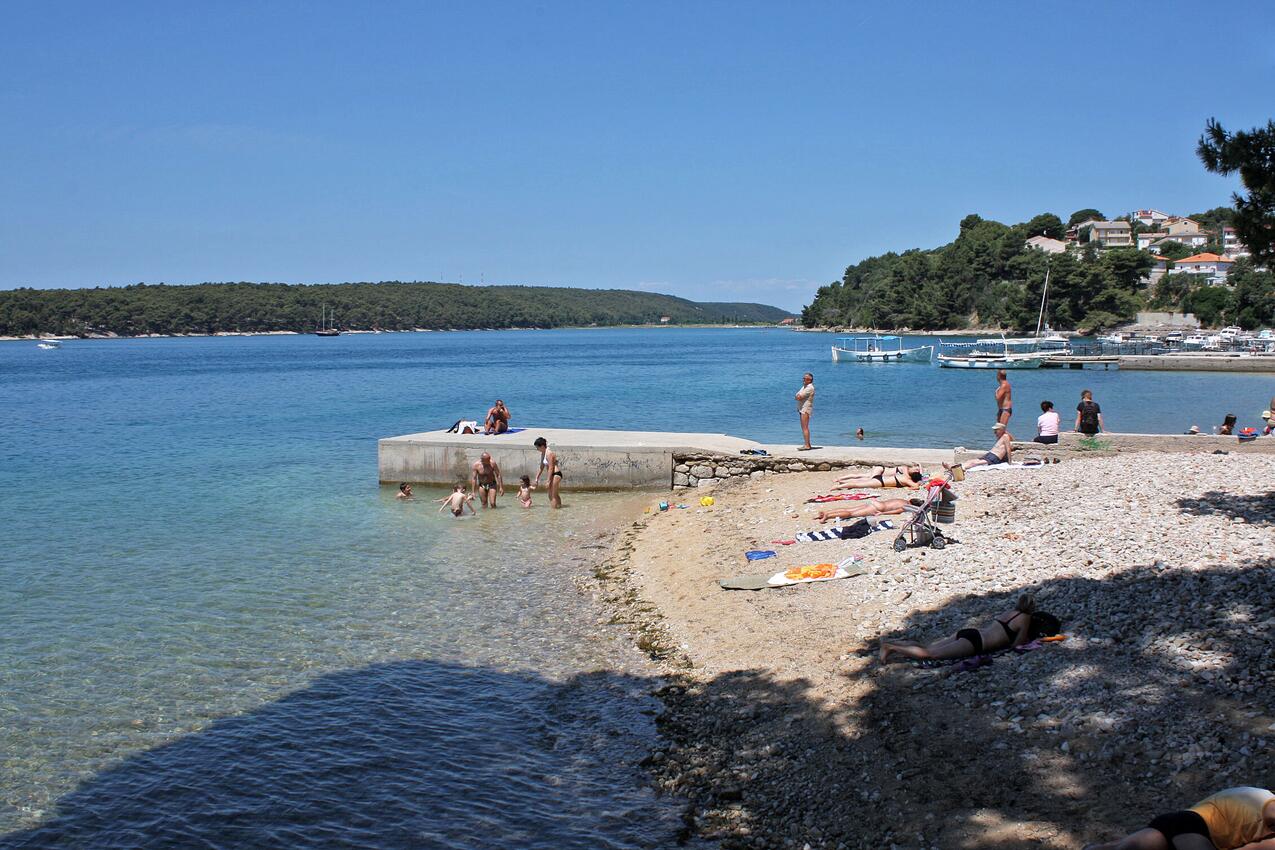 Nærmeste strand - Leiligheter med parkering Palit, Rab