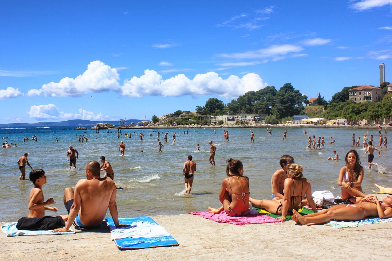 Nearest beach - Apartments with WiFi Split
