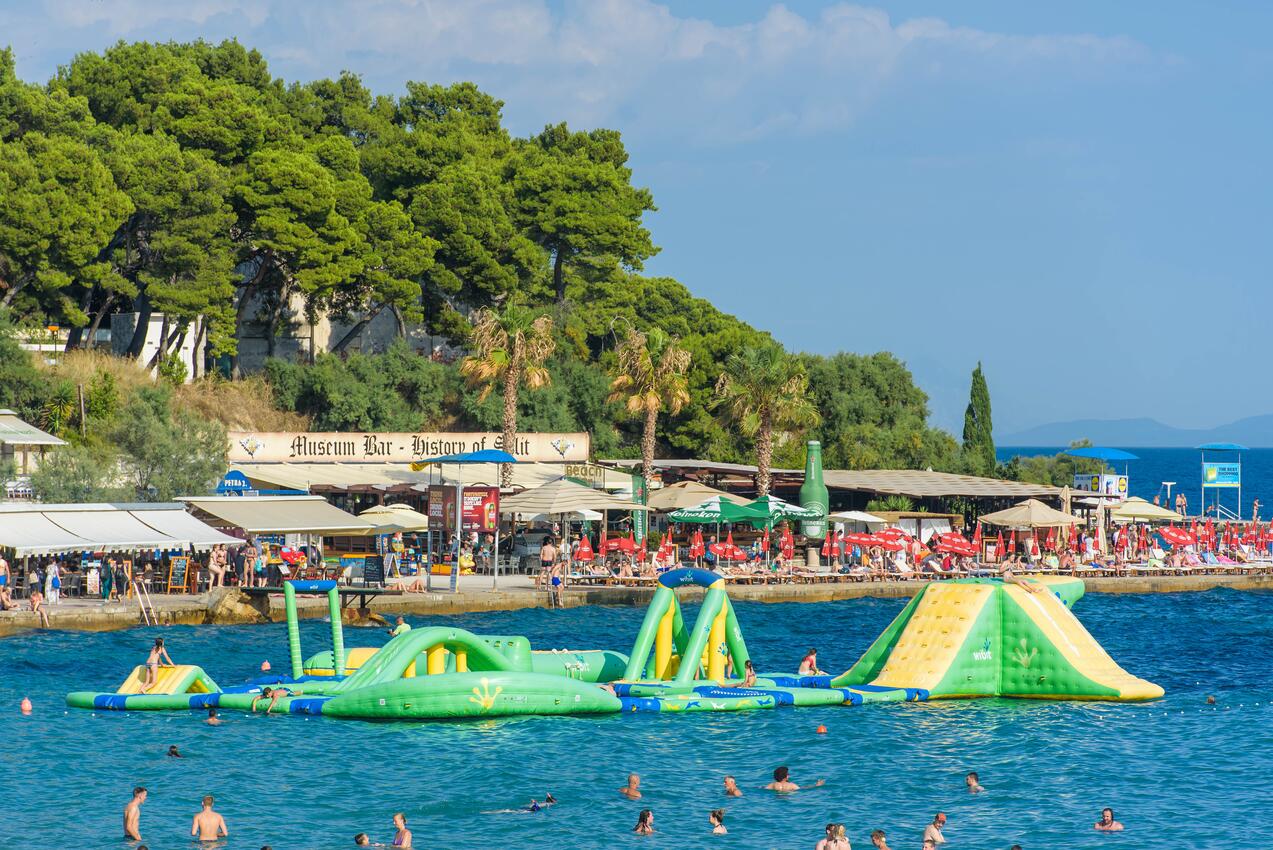 Nearest beach - Apartments with WiFi Split