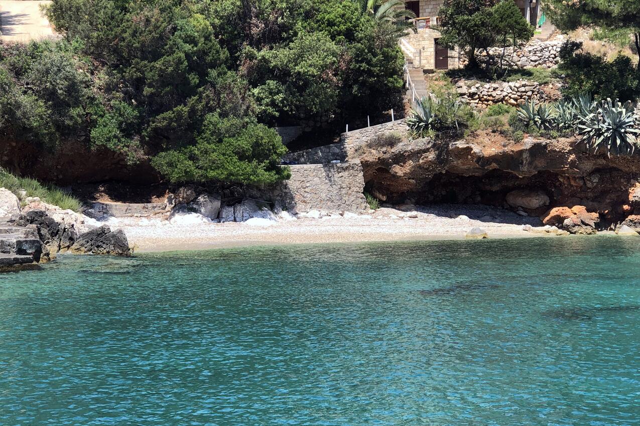 La spiaggia più vicina - Casa dei pescatori accanto al mare Baia Srhov Dolac, Lesina - Hvar