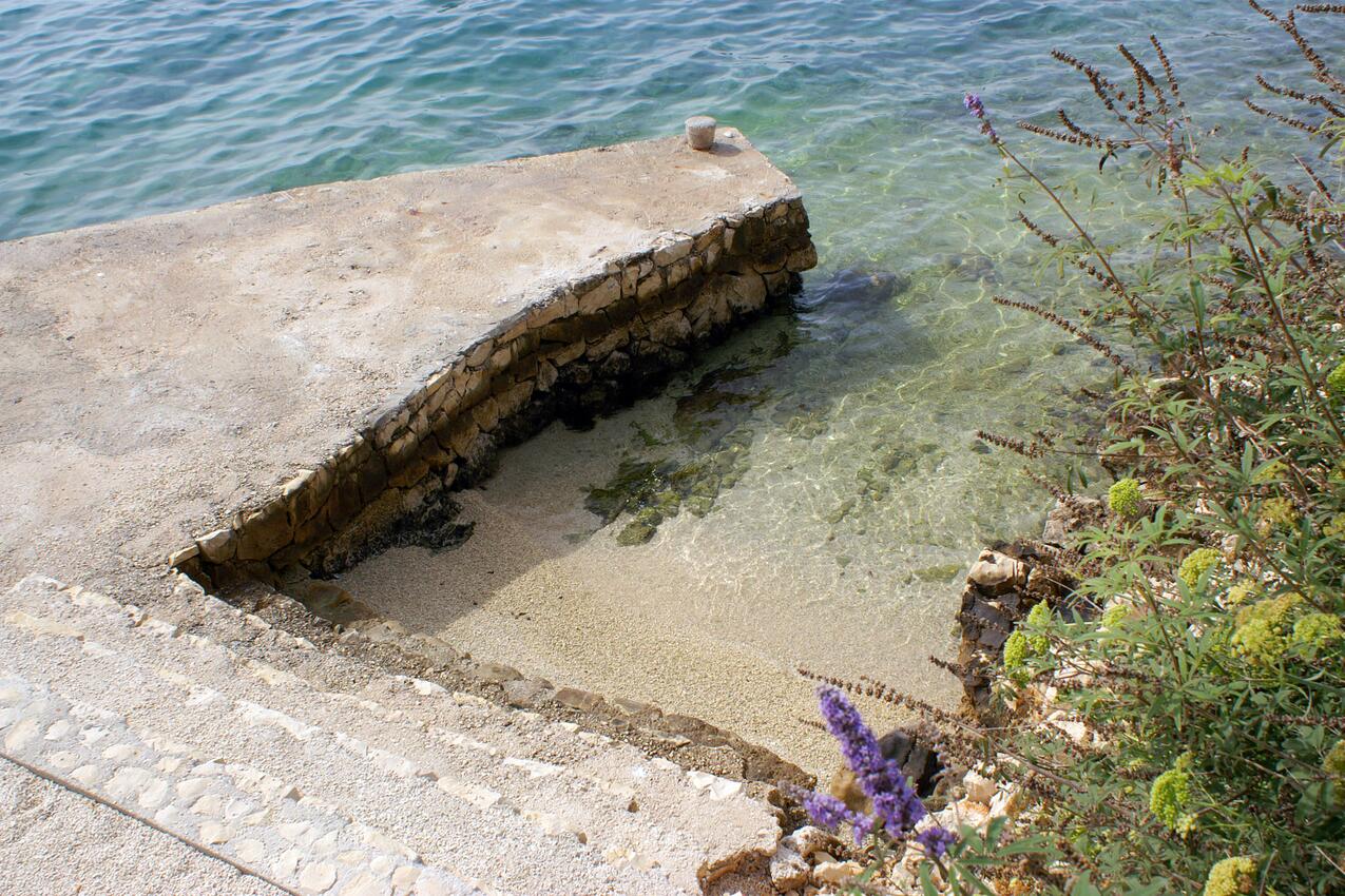 La spiaggia più vicina - Appartamenti accanto al mare Seget Vranjica, Traù - Trogir