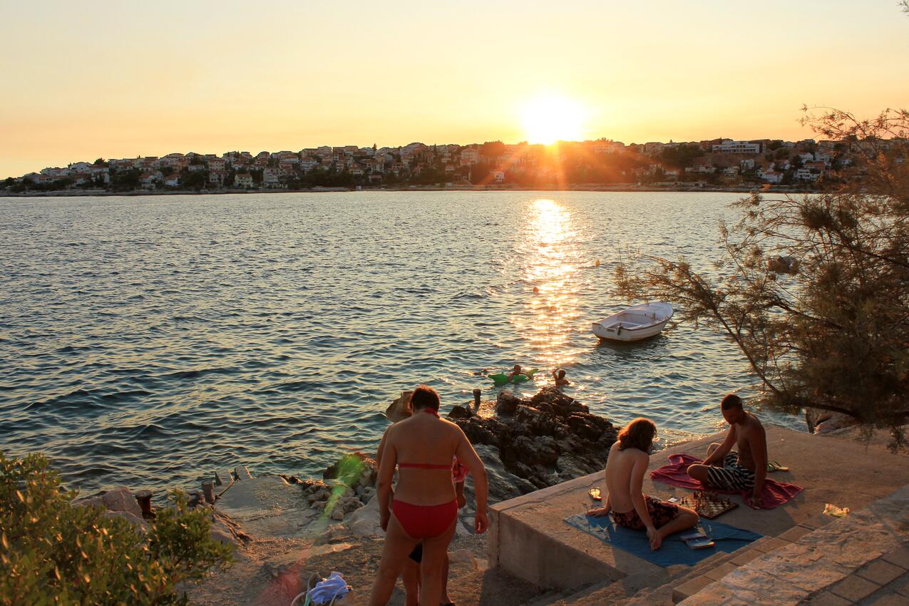 La spiaggia più vicina - Appartamenti accanto al mare Mavarstica, Bua - Čiovo