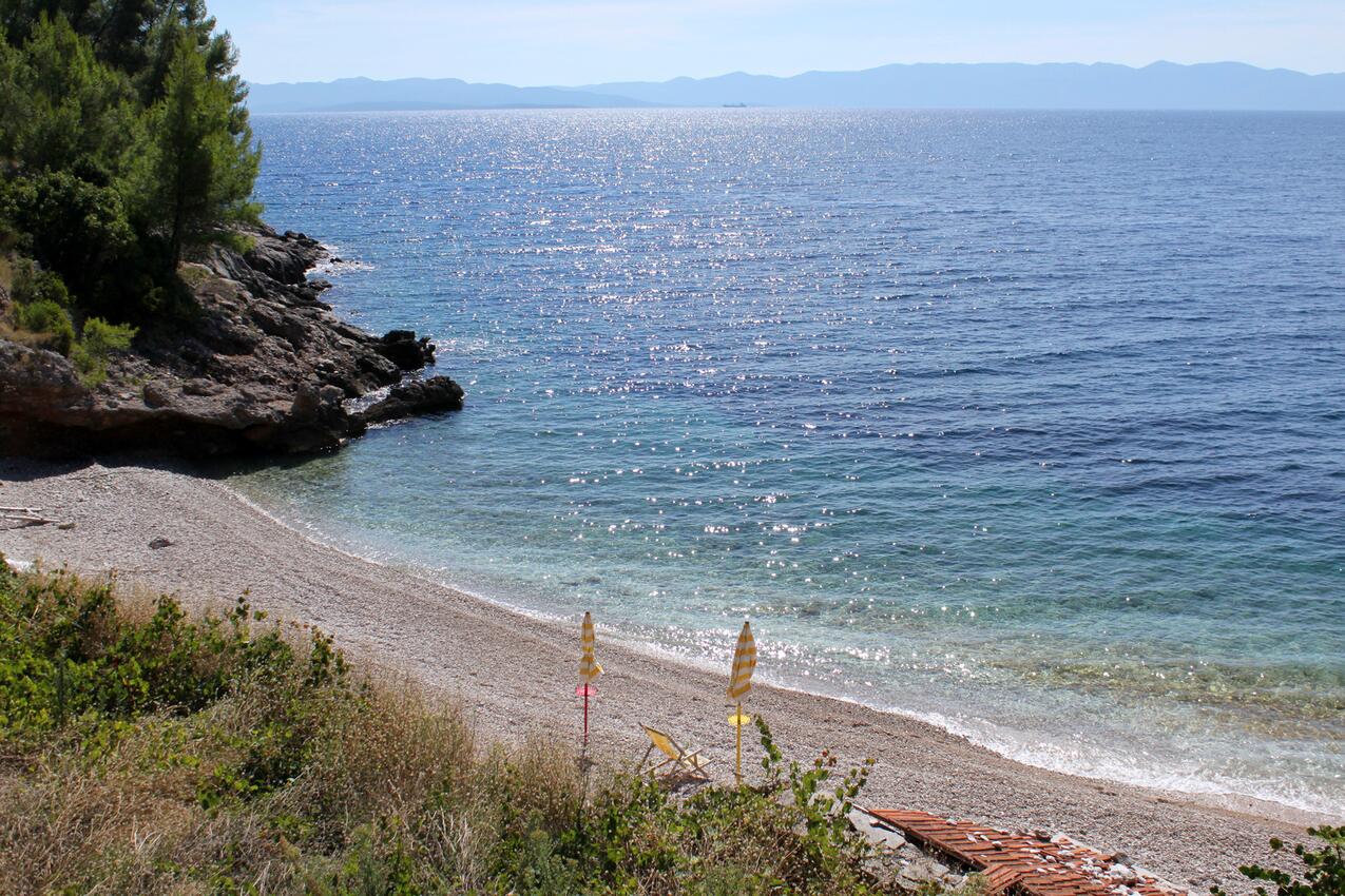 La spiaggia più vicina - Casa accanto al mare per famiglia con bambini Baia Tvrdni Dolac, Lesina - Hvar