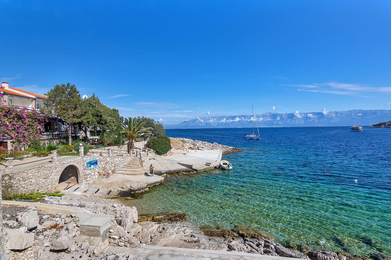 Nejbližší pláž - Apartmány u moře Zátoka Pokrivenik, Hvar