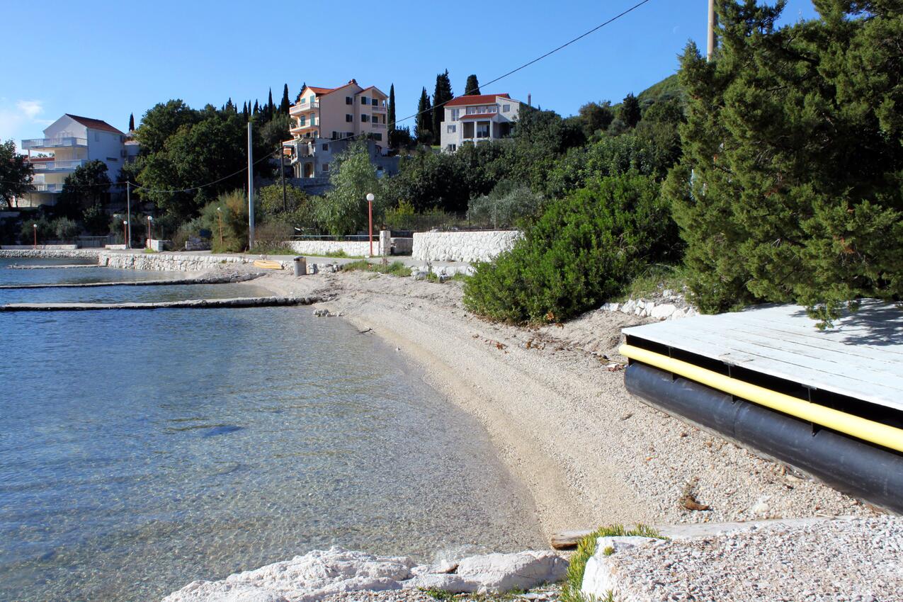 Nearest beach - Apartments and rooms with parking space Slano, Dubrovnik